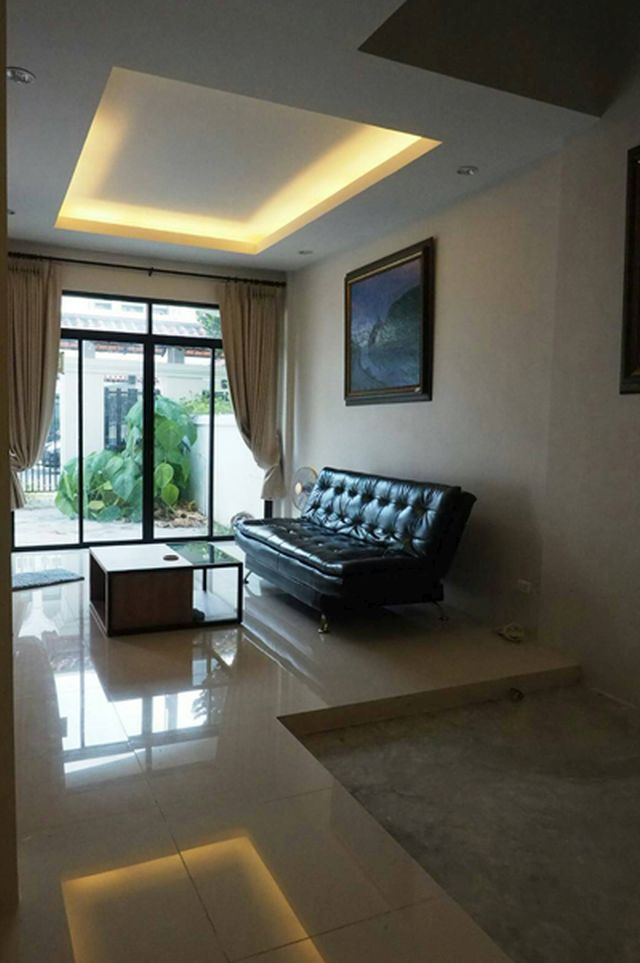 6A101043 ให้เช่าทาวน์เฮาส์ 2 ชั้น 3 ห้องนอน 3 ห้องน้ำ ราคาเช่าเดือนละ 20,000 บาท