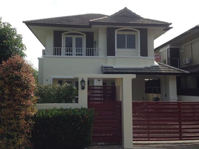 6A90778 บ้านเช่า ให้เช่าบ้านเดี่ยว 2ชั้น มี2 ห้องนอน 2 ห้องน้ำ