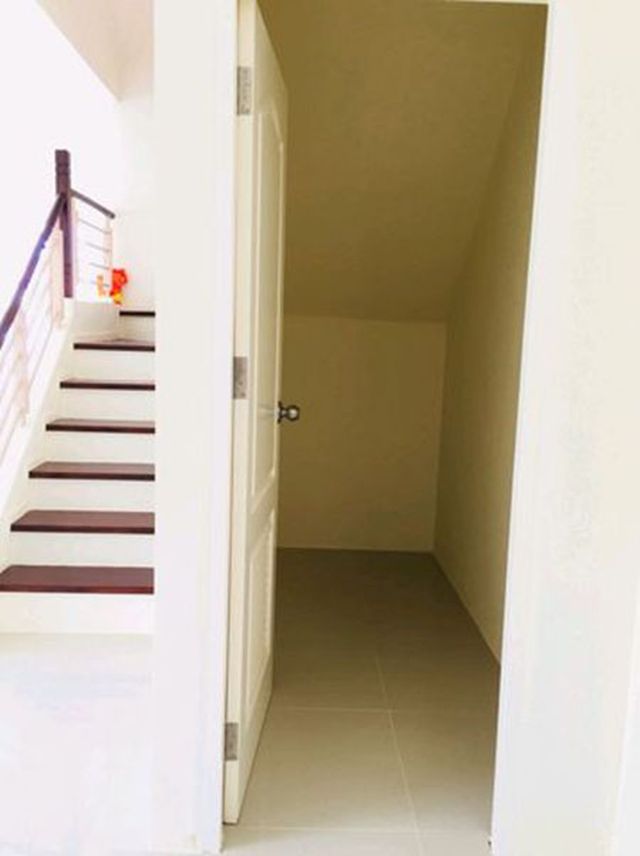 6C120170 ขายบ้านเดี่ยว 2 ชั้น 3 ห้องนอน 3 ห้องน้ำ พื้นที่ 60 ตรว.