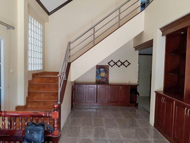 6A80374 ให้เช่าบ้านเดี่ยว 2 ชั้น 3 ห้องนอน 3 ห้องน้ำ เดือนละ 25,000 บ.