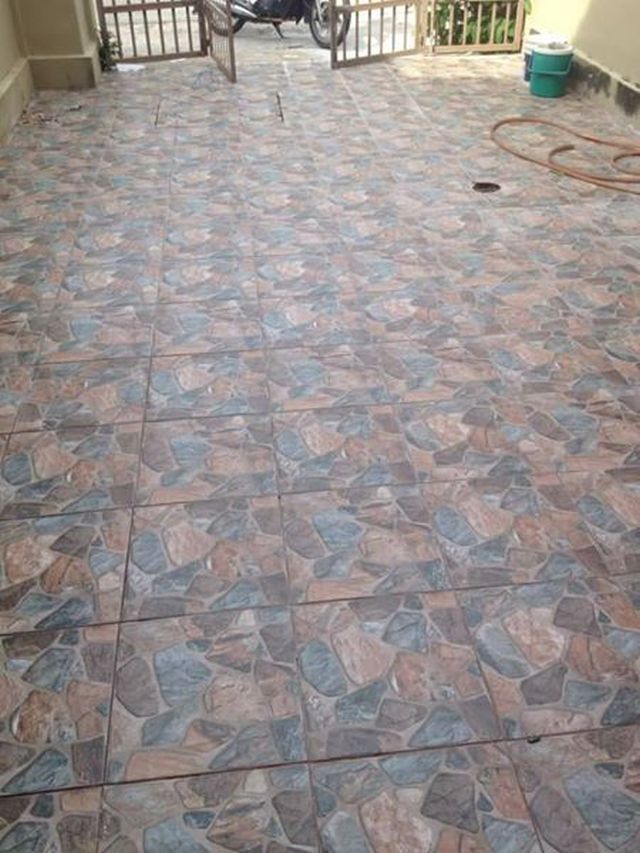 6A111423 ให้เช่าทาวน์เฮ้าส์ 2 ชั้น 2 ห้องนอน 2 ห้องน้ำ พื้นที่ 25 ตรว.