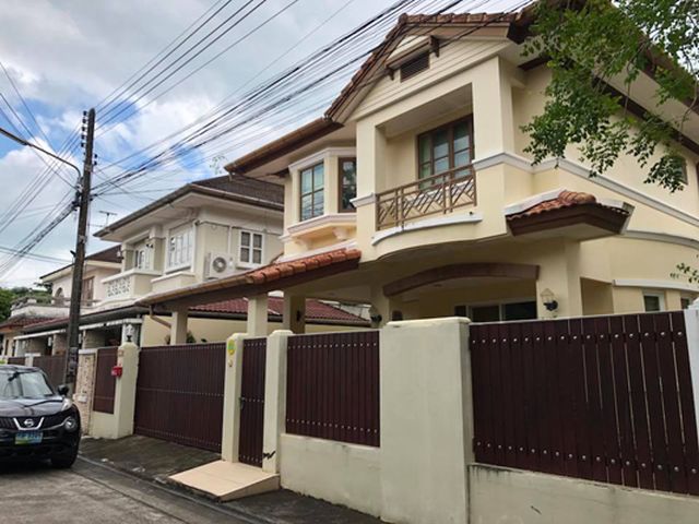 6C90258 ขายบ้านเดี่ยวสองชั้น ขนาด 50 ตรว. 3 ห้องนอน 2 ห้องน้ำ