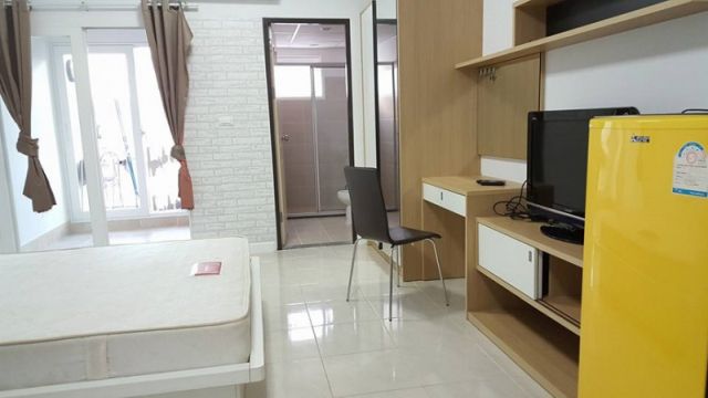 6A101062 ให้เช่าคอนโดมิเนียม ชั้น 4 มี 1 ห้องนอน 1 ห้องน้ำ เนื้อที่ 29.5 ตรม.