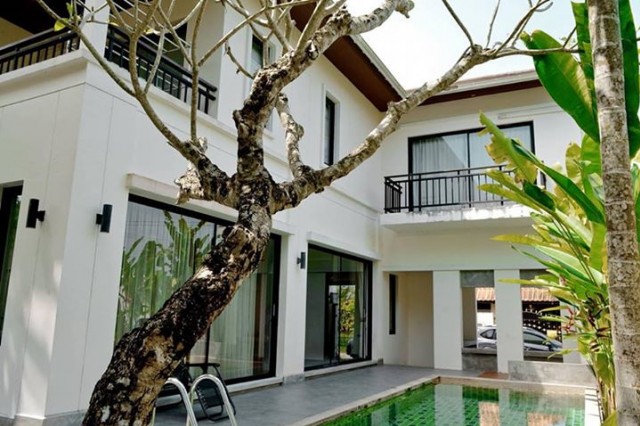 6A40308 ให้เช่าบ้านเดี่ยว 2 ชั้น 2 ห้องนอน 3 ห้องน้ำ พื้นที่ 50 ตรว.