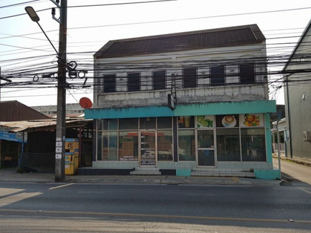 6A101079 ให้เช่าอาคารพาณิชย์ 2 ชั้น 13 ห้องนอน 4 ห้องน้ำ