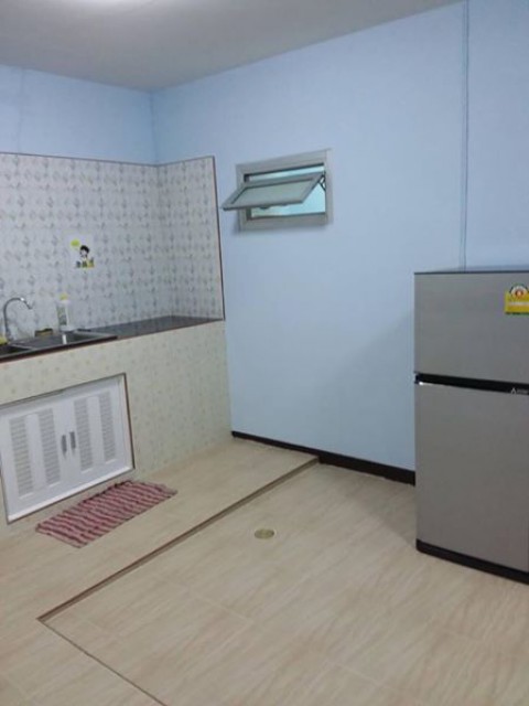 6A90816 ให้เช่าทาวน์เฮ้าส์ 2 ชั้น 3 ห้องนอน 2 ห้องน้ำ พื้นที่ 30 ตรว.