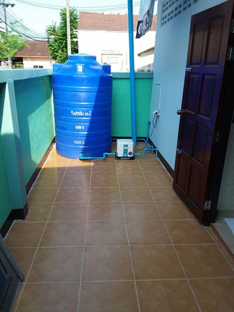 6A90816 ให้เช่าทาวน์เฮ้าส์ 2 ชั้น 3 ห้องนอน 2 ห้องน้ำ พื้นที่ 30 ตรว.