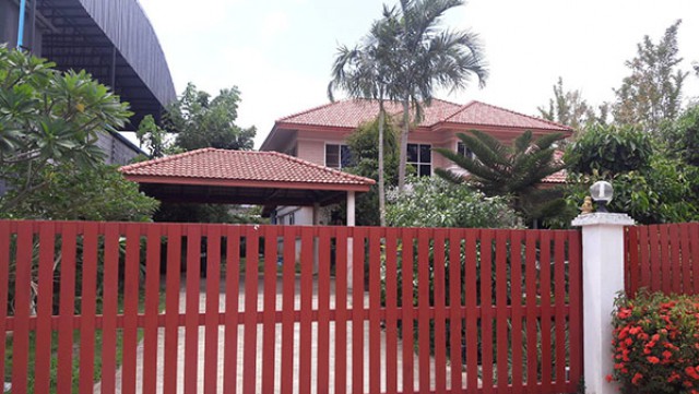 6A90817 บ้านเดี่ยวสองชั้น 4 ห้องนอน 3 ห้องน้ำ พื้นที่ 100 ตรว.