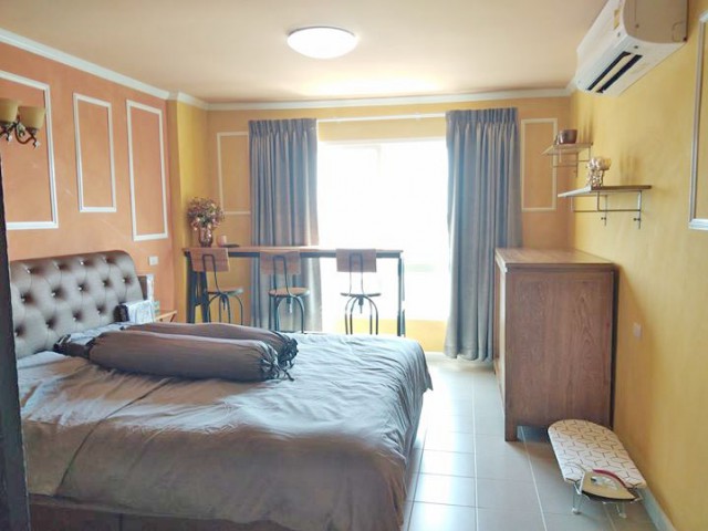 6A101118 ให้เช่าคอนโดย่านเศรษฐกิจ ห้องสวย เฟอร์นิเจอร์ครบ เดือนละ 27,000 บ.