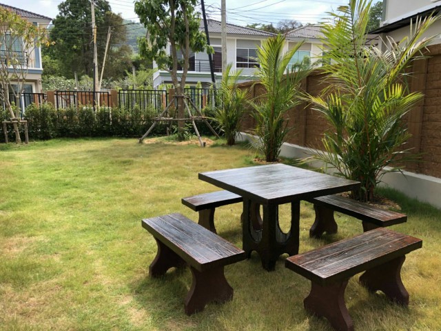 6A111495 ให้เช่าบ้านเดี่ยวสองชั้น กว้างขวางมีเฟอรนิเจอร์ครบครันพร้อมอยู่.