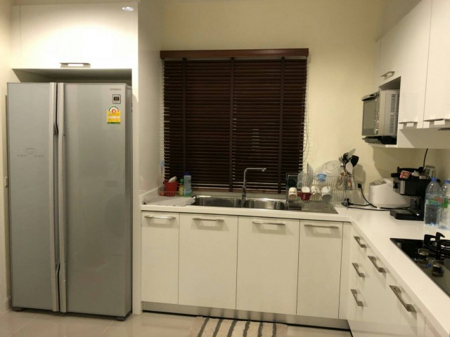 6A111495 ให้เช่าบ้านเดี่ยวสองชั้น กว้างขวางมีเฟอรนิเจอร์ครบครันพร้อมอยู่.