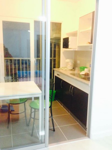 6A101122 ให้เช่าคอนโดย่านเศรษฐกิจ เฟอร์นิเจอร์ครบครัน ใจกลางเมือง