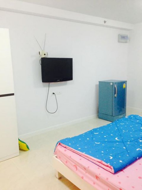 6A101122 ให้เช่าคอนโดย่านเศรษฐกิจ เฟอร์นิเจอร์ครบครัน ใจกลางเมือง