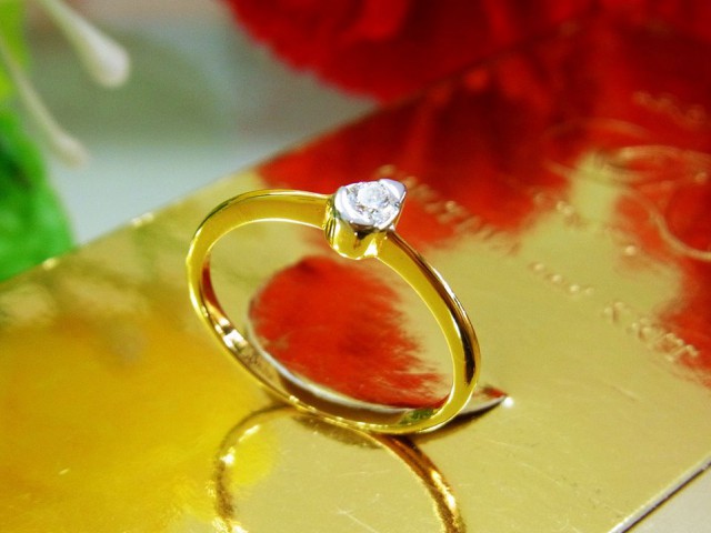 แหวนเพชรแท้ ห้างเพชรกาญจน์