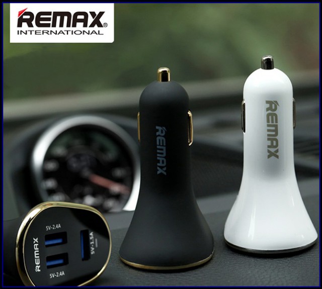 ที่ชาร์ตแบตในรถ ชาร์จได้ 3 เครื่องพร้อมกัน