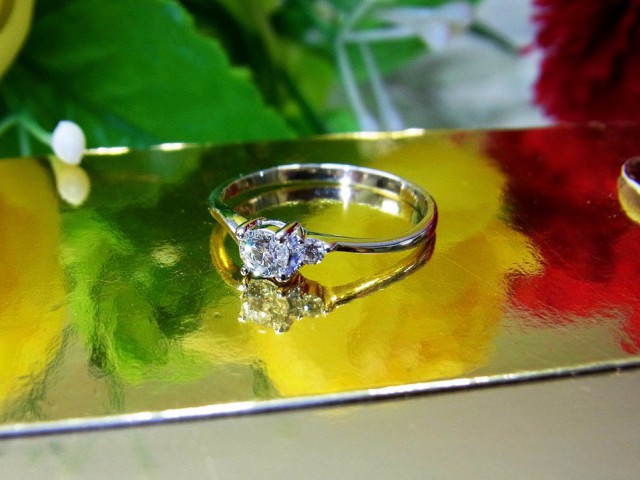 แหวนเพชร ห้างเพชรกาญจน์ ราคาส่ง