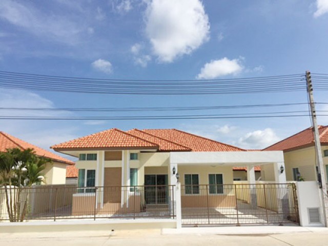 6A90847 บ้านเช่า ให้เช่าบ้านเดี่ยวชั้นเดียว 3 ห้องนอน 2 ห้องน้ำ