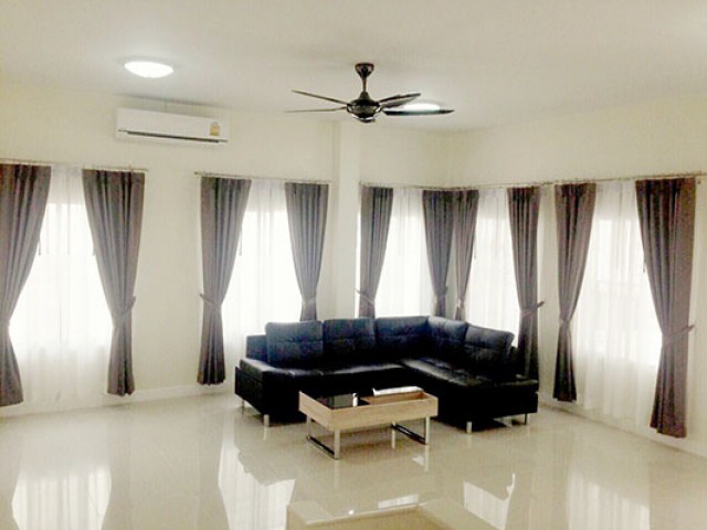 6A90847 บ้านเช่า ให้เช่าบ้านเดี่ยวชั้นเดียว 3 ห้องนอน 2 ห้องน้ำ