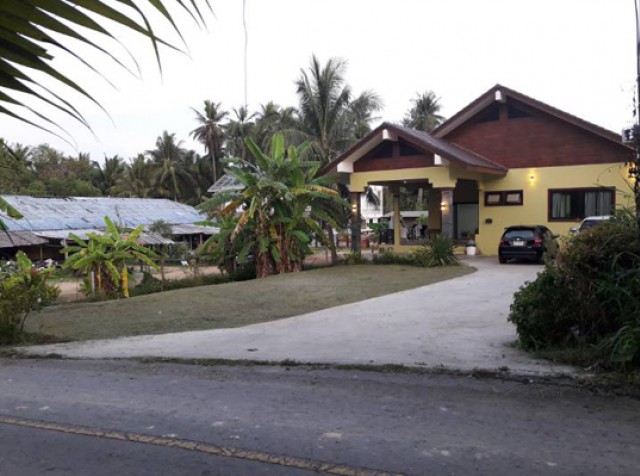 6A90848 บ้านเช่า ให้เช่าบ้านเดี่ยวชั้นเดียว 4 ห้องนอน 2 ห้องน้ำ พื้นที่ 230 ตรม.