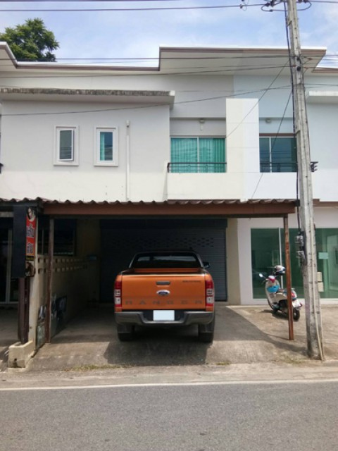 6A90849 ให้เช่าทาวน์เฮาส์ 2 ชั้น 2 ห้องนอน 3 ห้องน้ำ ราคาเช่าเดือนละ 10,000 บาท