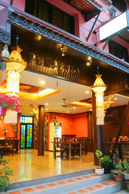 6C60062 ขายเกสท์เฮ้าส์ ห้าชั้น 25 ห้องนอน 26 ห้องน้ำ