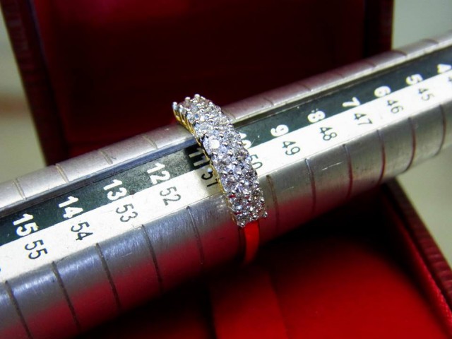 แหวนเพชรแท้ ห้างเพชรกาญจน์