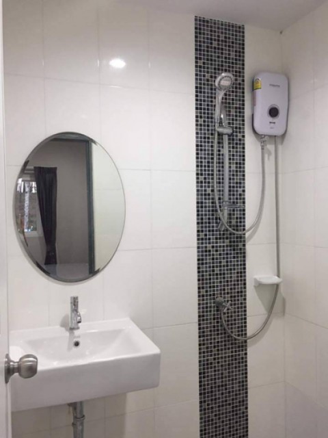 TL-0001 -บ้านเดี่ยวชั้นเดียวให้เช่า มี 2 ห้องนอน 2 ห้องน้ำ 1 ห้องครัว