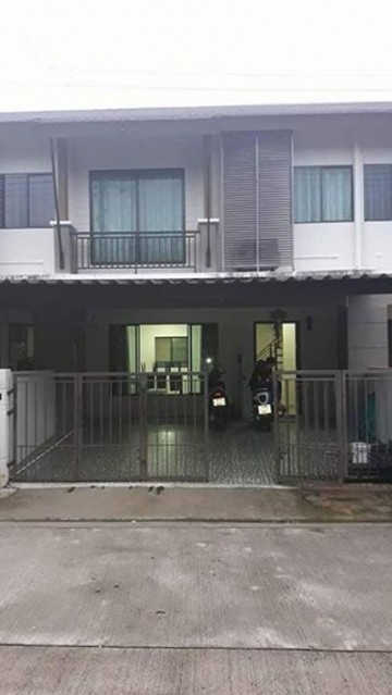 KT-0023 -ทาวน์เฮ้าส์ 2ชั้นให้เช่า มี 3 ห้องนอน 2 ห้องน้ำ