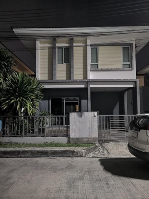 MT-0025 -ทาวน์เฮ้าส์ 2 ชั้น ให้เช่า มี 3 ห้องนอน 2 ห้องน้ำ 1 ห้องครัว 2 ที่จอดรถ