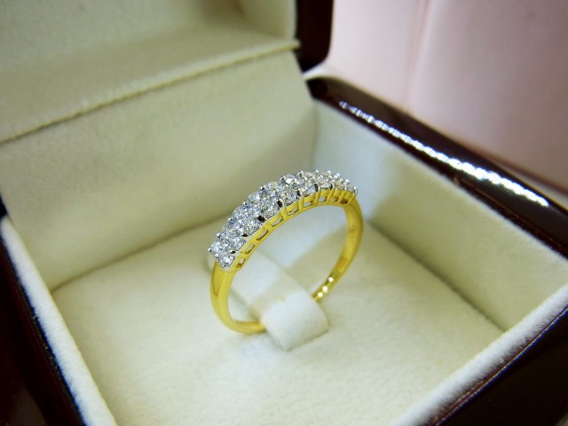 แหวนเพชรแท้ ห้างเพชรกาญจน์ มีหน้าร้าน