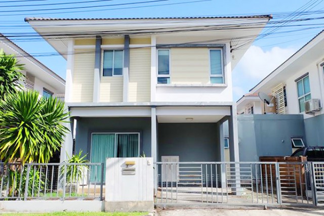 6A111570 ให้เช่าบ้านเดี่ยวสองชั้น 3 ห้องนอน 2 ห้องน้ำ