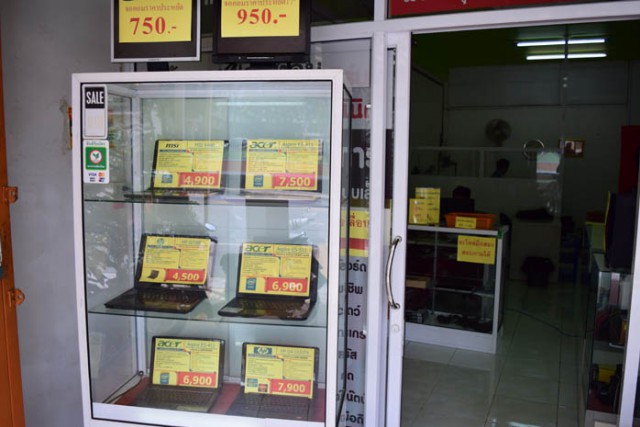 ขาย โน๊ตบุ๊ค มือสอง จ.ตรัง ขาย มือถือ iPhone iPad Samsung กล้องฯ หลุดจำนำ ตรัง