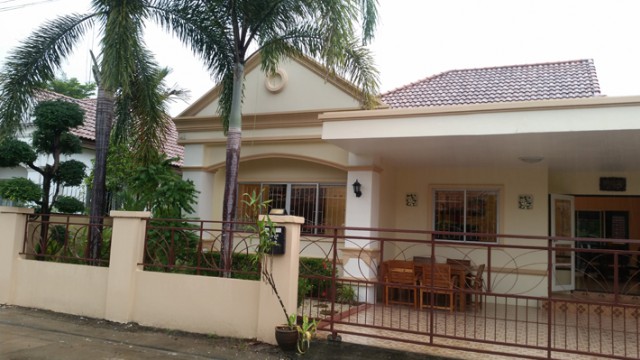 TL-0006 -บ้านเดี่ยวชั้นเดียวให้เช่า มี 3 ห้องนอน 2 ห้องน้ำ 1 ห้องครัว