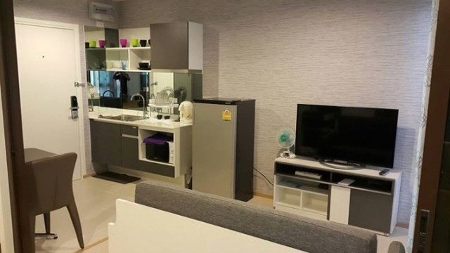 KT-0029 -คอนโดเช่า ZcapeIII ห้องสวยมี 1 ห้องนอน 1 ห้องน้ำ 1 ห้องครัว