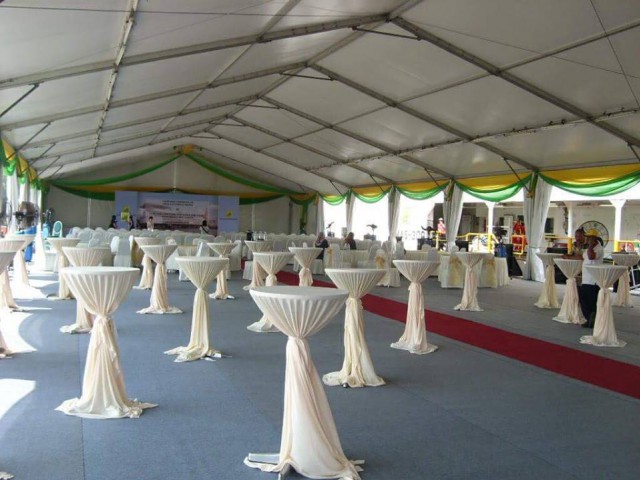 ให้เช่าแอร์ โต๊ะเหลี่ยม เก้าอี้ พัดลมไอน้ำ พัดลมไอเย็น เต็นท์ โทร 0628123629