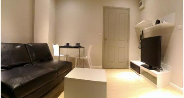 6A111598 ให้เช่าคอนโดมิเนียม 1 ห้องนอน 1 ห้องน้ำ พื้นที่ 30 ตรม.