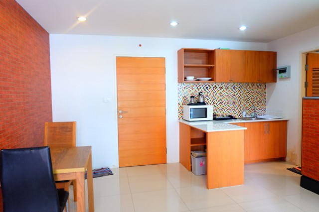 KT-0041 - คอนโดเช่ารัชพรเพลส มี 1 ห้องนอน 1 ห้องน้ำ 1 ห้องครัว