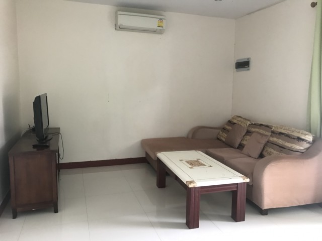 6A80436 ให้เช่าบ้านแฝด 2 ชั้น 3 ห้องนอน 3 ห้องน้ำ เดือนละ 25,000 บ.