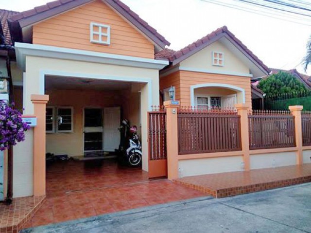 6A90898 ให้เช่าบ้านแฝดชั้นเดียวในโครงการ เป็นบ้านเปล่า เดือนละ 13,000 บ.