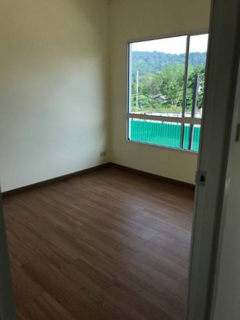 6C110329 ขายบ้านเดี่ยว 2 ชั้นในโครงการ 3 ห้องนอน 2 ห้องน้ำ 4.5 ล้านบาท