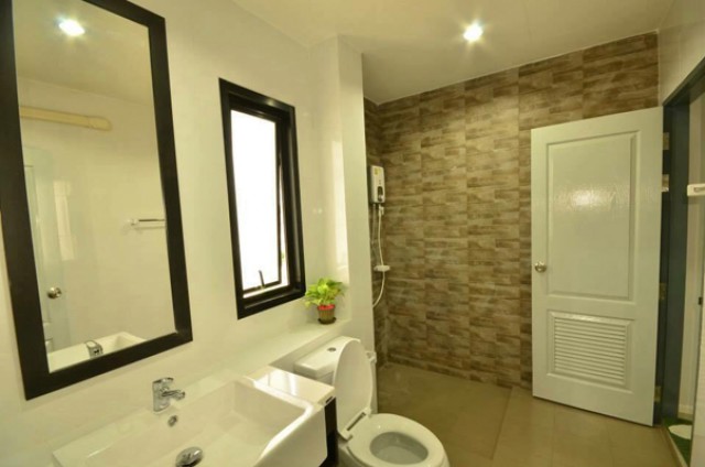 KT-0042 -บ้านเดี่ยว 2ชั้นให้เช่า มี 3 ห้องนอน 2 ห้องน้ำ 1 ห้องครัว