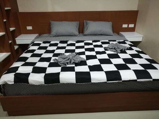 6A111647 ให้เช่าคอนโดย่านเศรษฐกิจ พื้นที่ 31 ตรม. เดือนละ 7,000 บ.