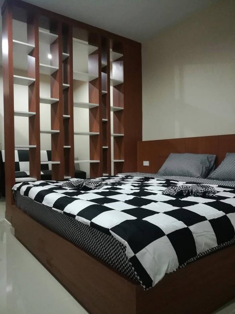 6A111647 ให้เช่าคอนโดย่านเศรษฐกิจ พื้นที่ 31 ตรม. เดือนละ 7,000 บ.