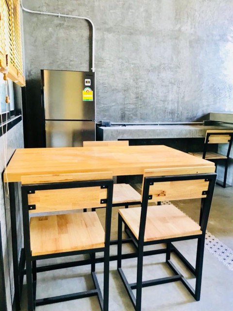 6A120505 ให้เช่าบ้านแฝดชั้นเดียวด้วยการตกแต่งสไตล์ลอฟท์ บรรยากาศดีเป็นธรรมชาติ