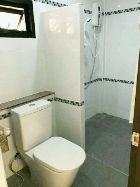 6A101232 ให้เช่าบ้านเดี่ยวสองชั้น 3 ห้องนอน 3 ห้องน้ำ พื้นที่ 35 ตรว.