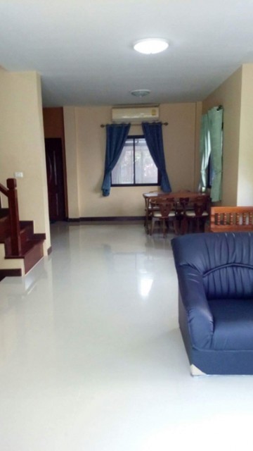 KT-0060 -บ้านแฝด 2ชั้นให้เช่า มี 3 ห้องนอน 3 ห้องน้ำ 1 ห้องครัว