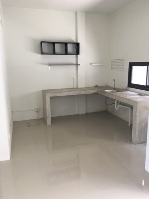 KT-0063 -ทาวน์เฮ้าส์ 2ชั้นให้เช่า มี 3 ห้องนอน 3 ห้องน้ำ 1 ห้องครัว