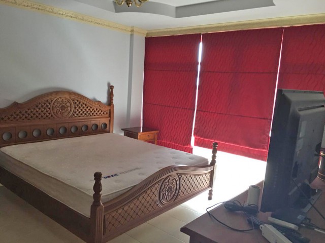 6A90936 ให้เช่าคอนโดวิวเมือง 2 ห้องนอน 2 ห้องน้ำ เฟอร์นิเจอร์ครบครัน.