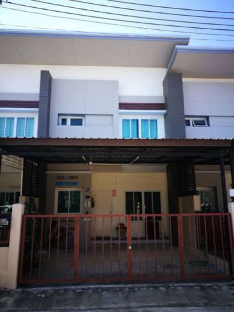 6A120518 ให้เช่าทาวน์เฮ้าส์ 2 ชั้น พื้นที่ 23 ตารางวา มี 3 ห้องนอน 3 ห้องน้ำ