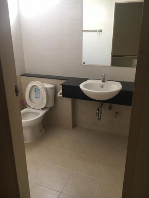 MT-0074 -ทาวน์เฮ้าส์ 2ชั้นให้เช่ามี 2 ห้องนอน 2 ห้องน้ำ 1 ห้องครัว 1 ที่จอดรถ